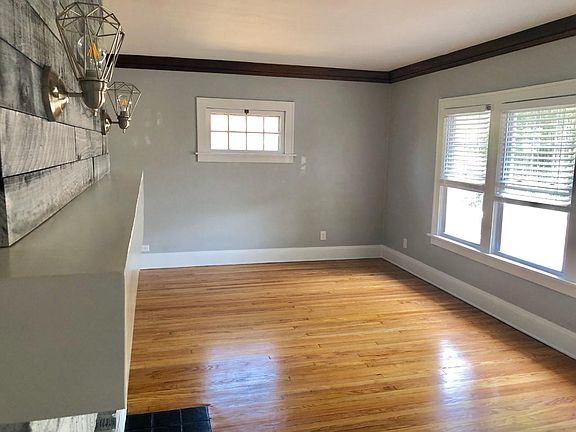2nd image of 3173 Meadowbrook Blvd #1