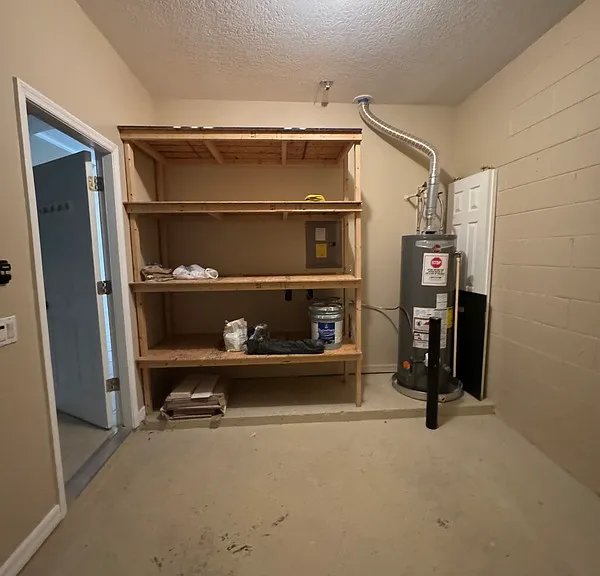 839 Assembly Ct — Photo 15