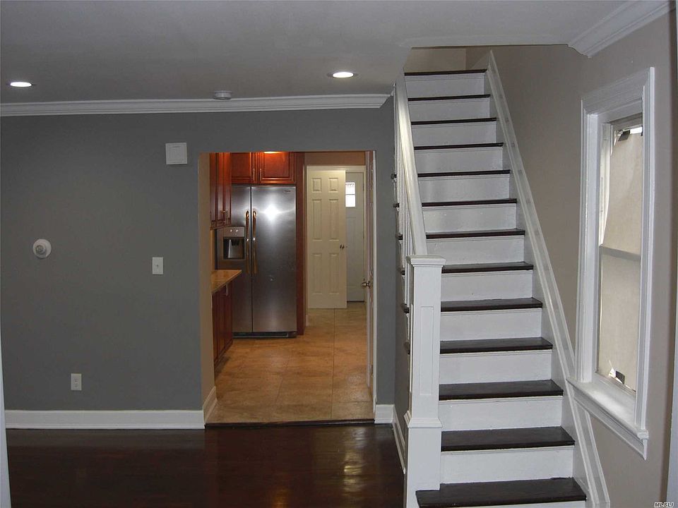 1st image of 107 Grenada Ave