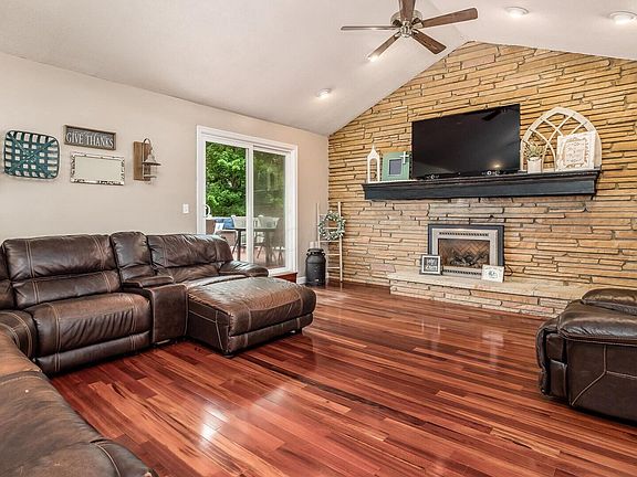 5th image of 342 Brentwood Dr