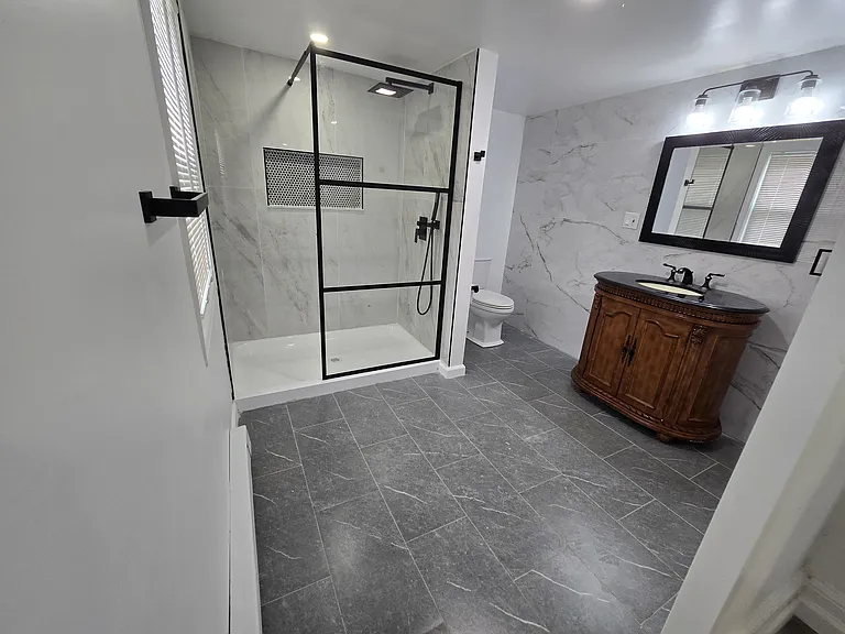 735 Main St #2 — Photo 13