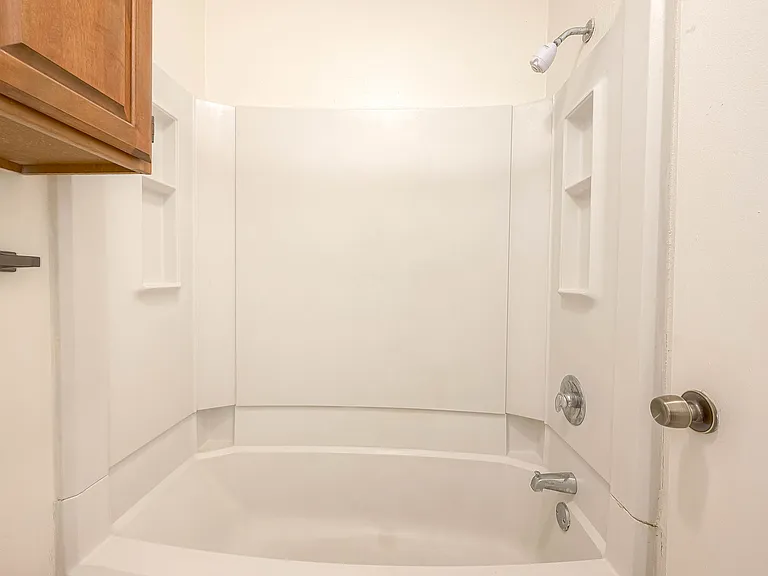 2404 Sycamore Ave #C-1 — Photo 17