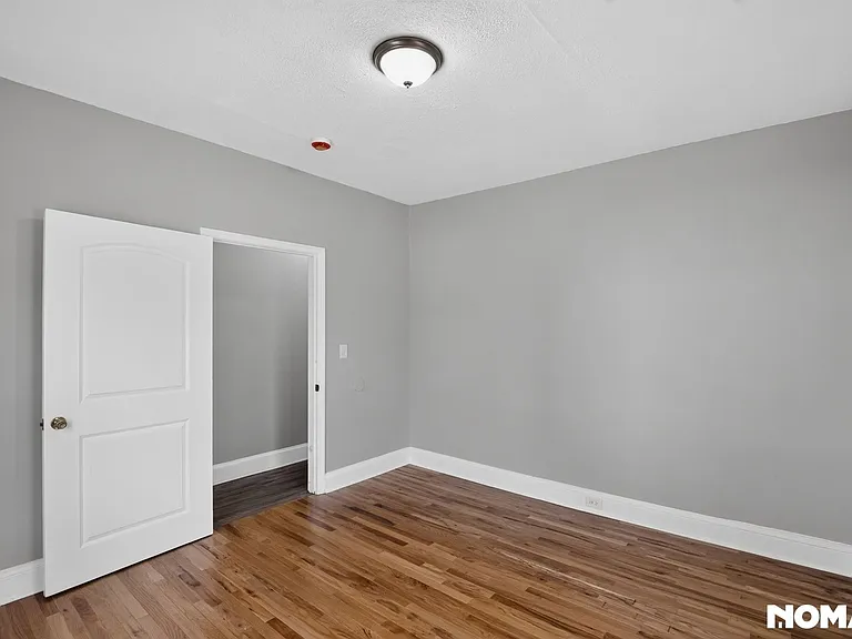 12320 Eastern Ave — Photo 21