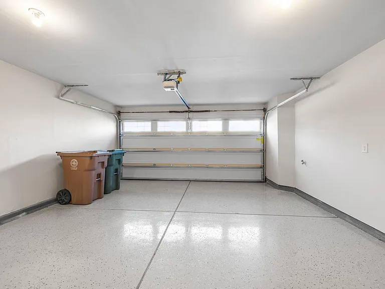 816 Channing Park Cir — Photo 11