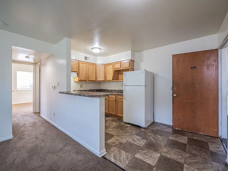 Campus View Apartments — Photo 70