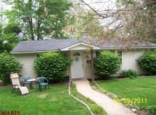 403 Spruce Dr, Festus, MO 63028