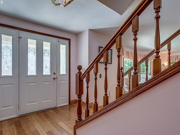 4th image of 3114 NE 95th St