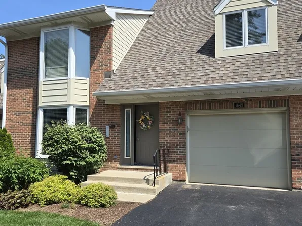 1649 N Belmont Ct #1649, Arlington Heights, IL 60004
