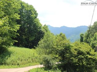 Crestview Dr W, Creston, NC 28615