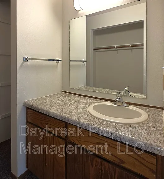 3402 15th Ave S #201 — Photo 17