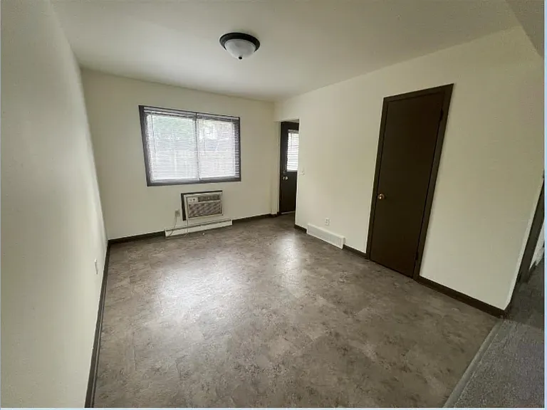 536 Melody Ln #3 — Photo 4