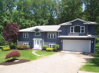 44 Bokar St, Warwick, RI 02886