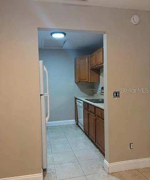 1562 S Jefferson Ave — Photo 5