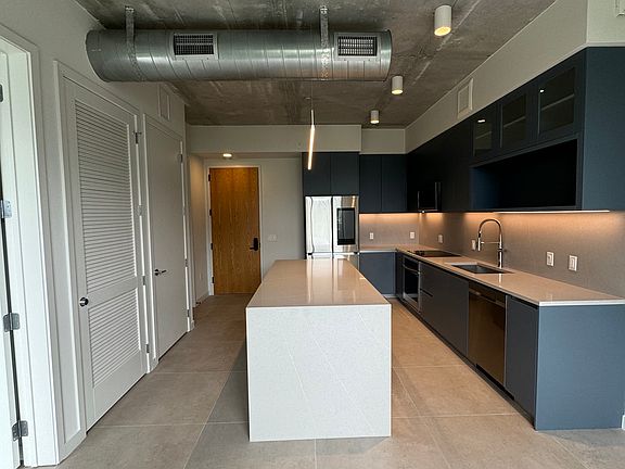 3rd image of 81 NW 25th St #305