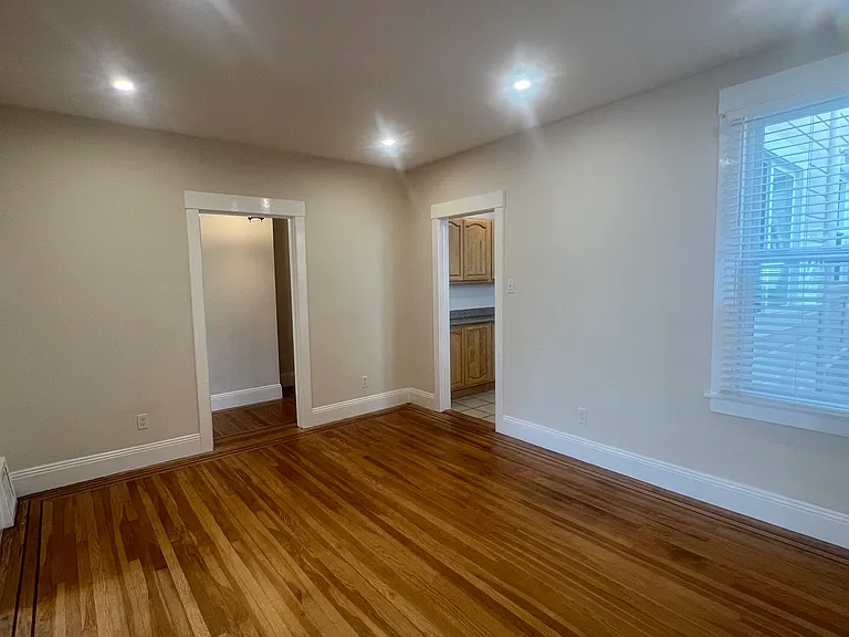 22 Alvarado St — Photo 7