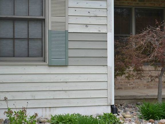 The exterior of the home is going to be painted as soon as the weather permits.  The future colors are shown here.  It a moss green and the shutters will be done also.