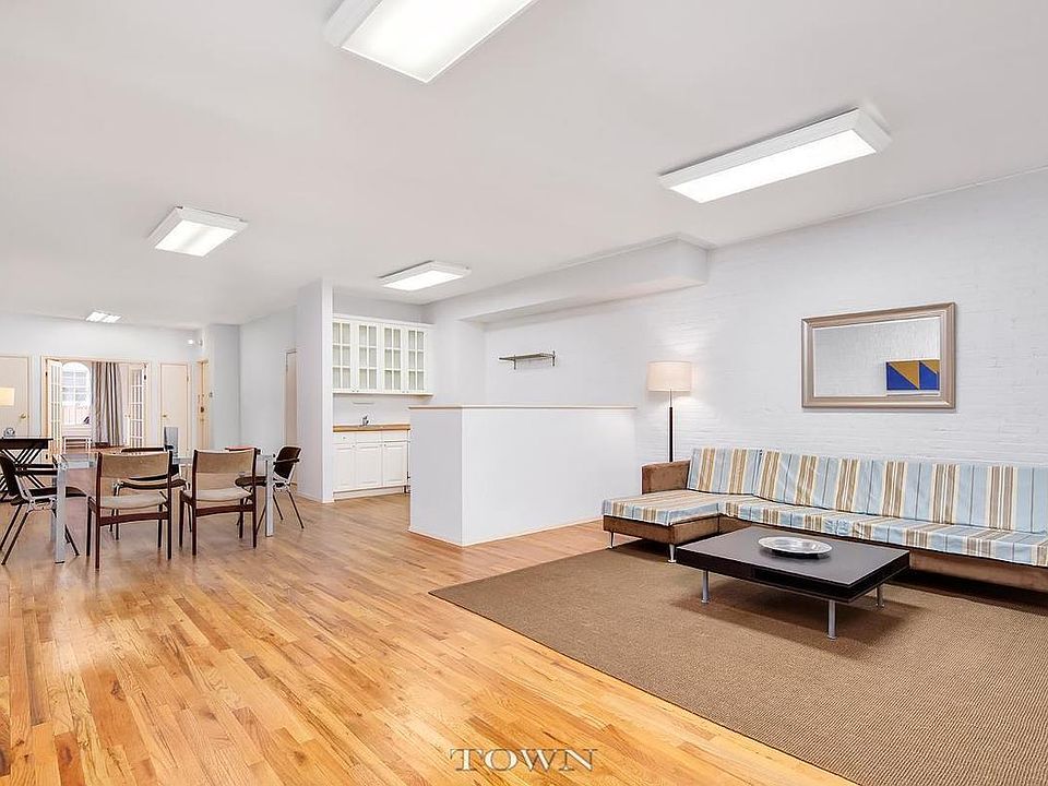 1st image of 37 Vestry St Fl 4