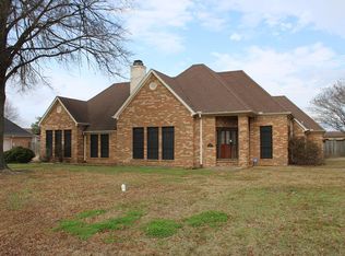 107 Eveningwind Dr, Marion, AR 72364
