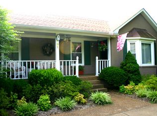 91 Valley Brook Dr, Hendersonville, TN 37075