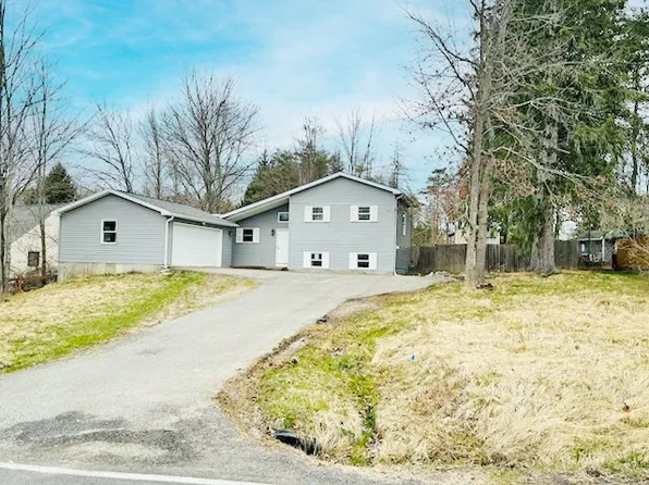 531 Twist Run Rd, Endicott, NY 13760