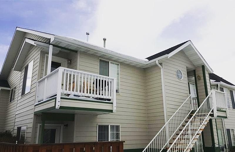 1st image of 3028 W Villard St APT F