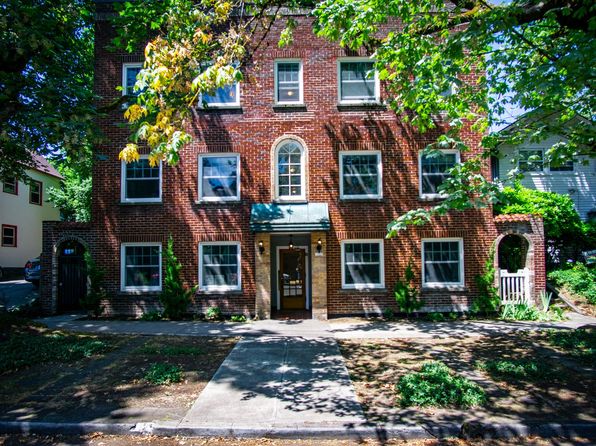 1525 NE 24th Ave APT 305