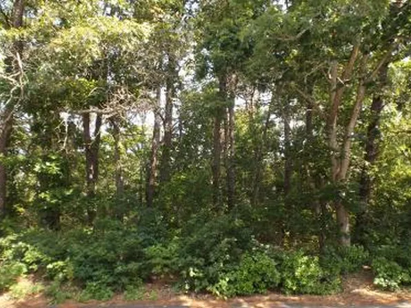 0 Skiff Ave, Vineyard Haven, MA 02568