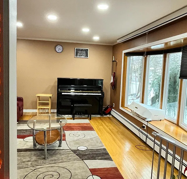 653 Grove Ave — Photo 31