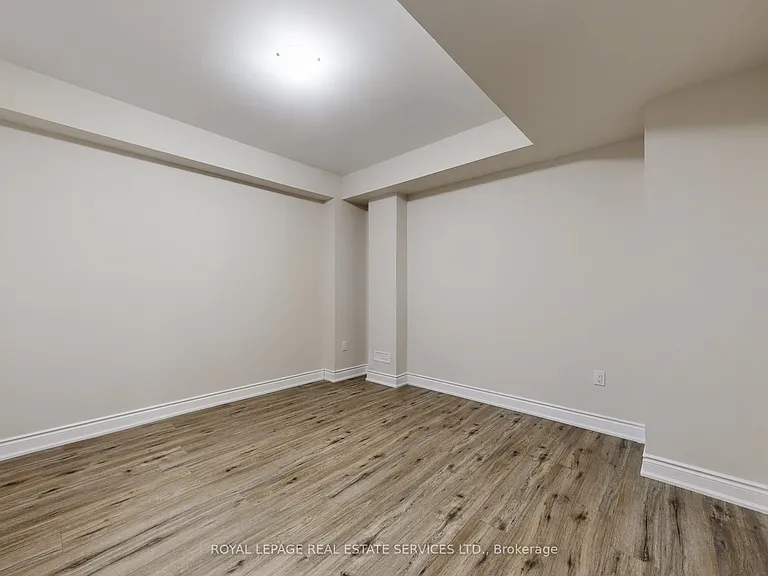 3359 Post Rd #BASEMENT — Photo 29