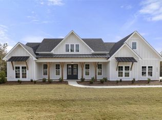 6061 Hunters Hill Ln, Auburn, AL 36830