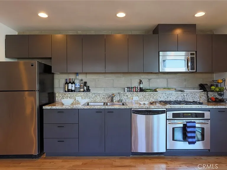 6615 Melrose Ave #1 — Photo 6