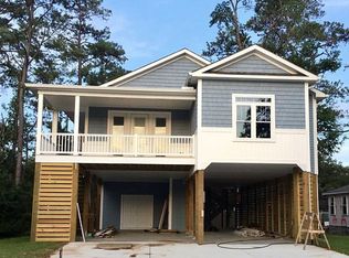 340 NE 46th St, Oak Island, NC 28465