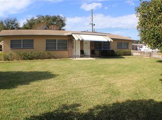11704 Ridge Rd, Seminole, FL 33778