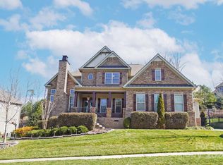 142 Forsythia Ln, Tega Cay, SC 29708