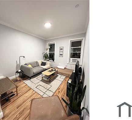 3rd image of 3367 Fenton Ave #2BB