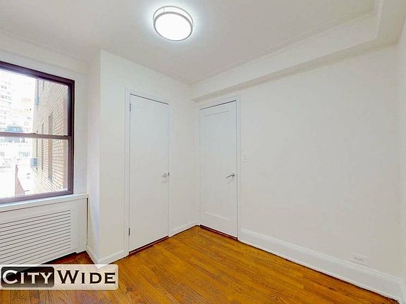 3rd image of 137 E 38th St #6P
