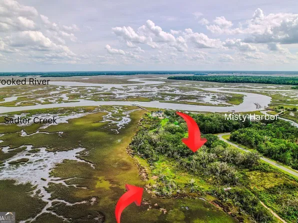 284 Pelican Cir, Woodbine, GA 31569