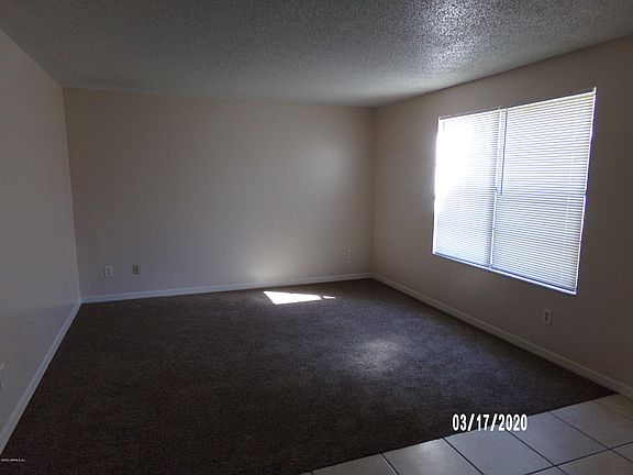 3rd image of 476 Bentwood Ln #B