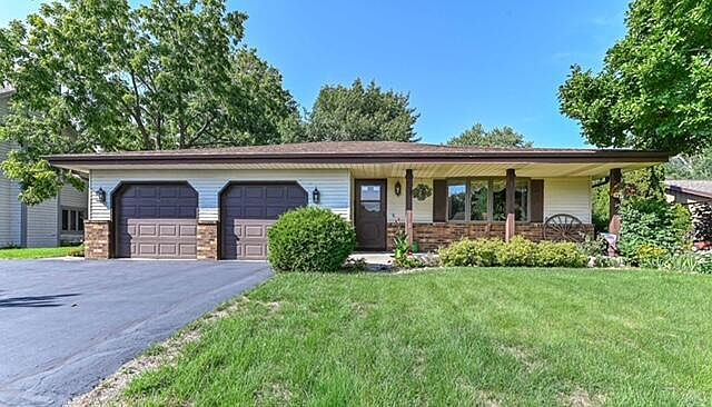1st image of 2120 Autumn DRIVE