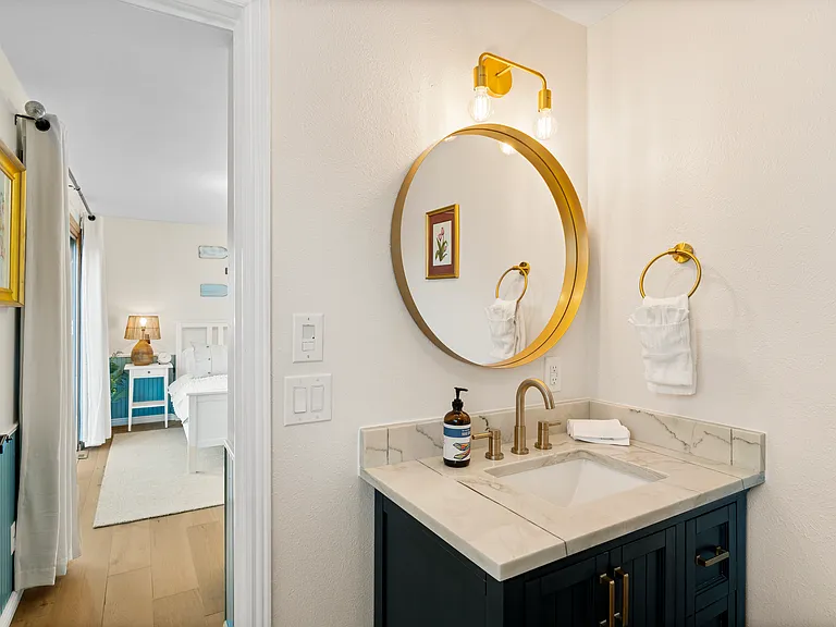 8208 Lamar Dr — Photo 15