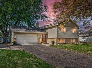 13270 Davenport St NE, Blaine, MN 55449
