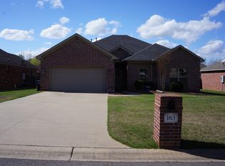 1813 Reveille Cir, Jacksonville, AR 72076