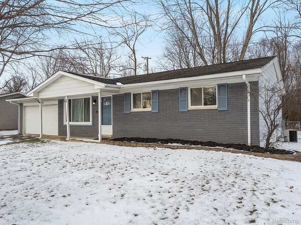 1st image of 6652 Doyon Dr N