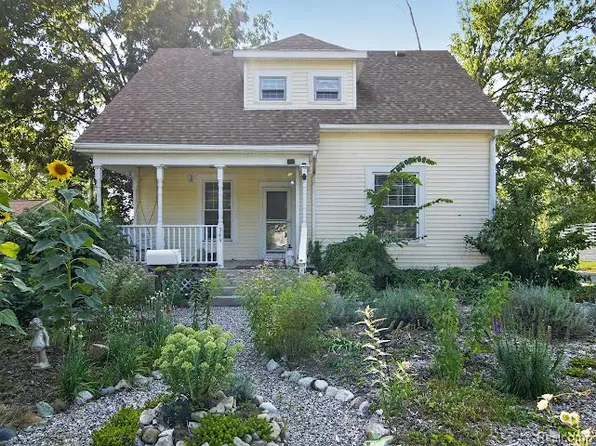 349 Barnum St, Dundee, MI 48131