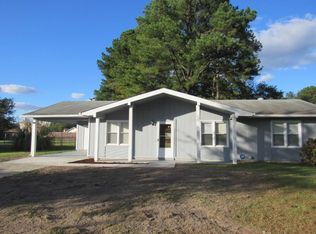 6414 Barwick Dr, Fayetteville, NC 28304