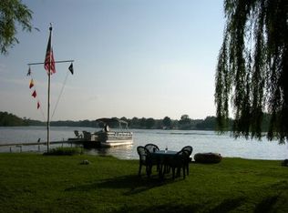 438 Longview Dr, Coldwater, MI 49036