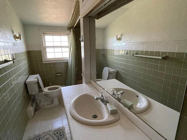 299 Bridgepoint Rd — Photo 9