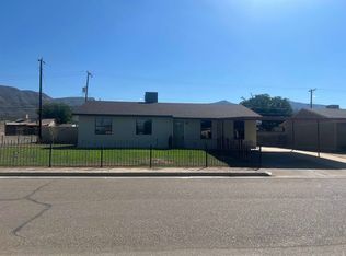 2112 Oregon Ave, Alamogordo, NM 88310