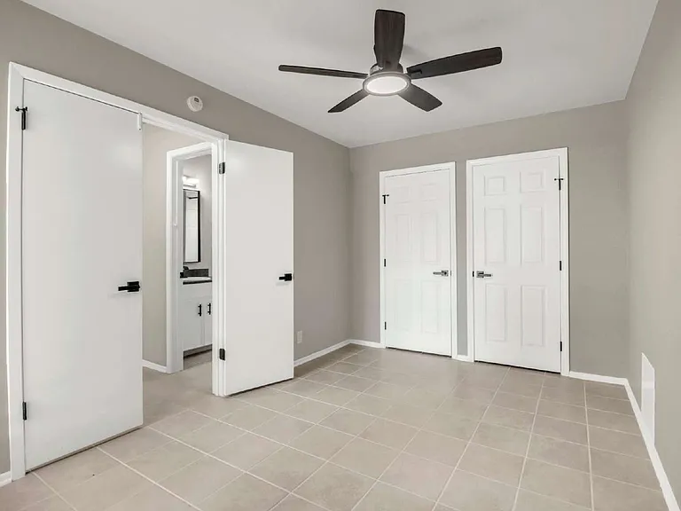 14216 Indian Woods — Photo 15