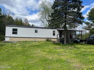 10 Perry Lane, Whitehall, NY 12887